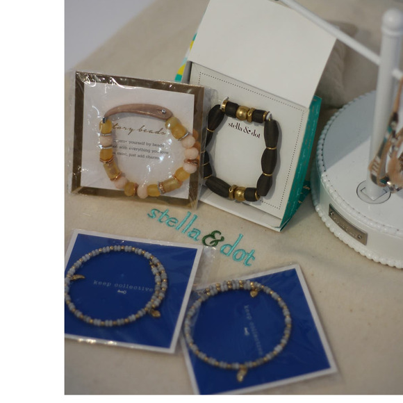 NIB Stella & Dot Brix Stretch Bracelet Gray Gold - Picture 5 of 5